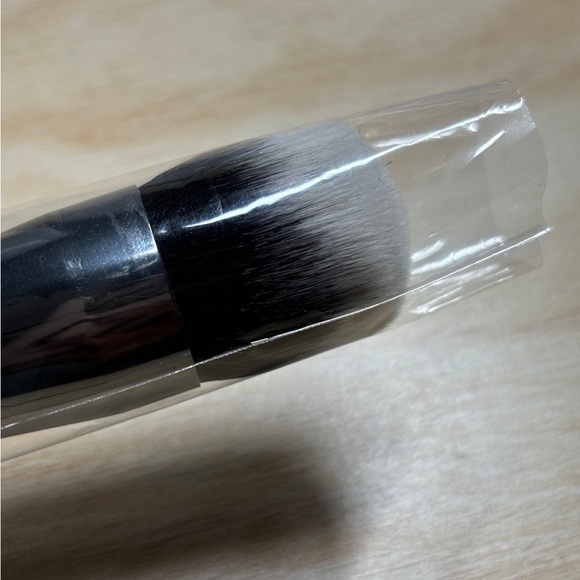 Morphe cosmetics G1 brush - Picture 2 of 4